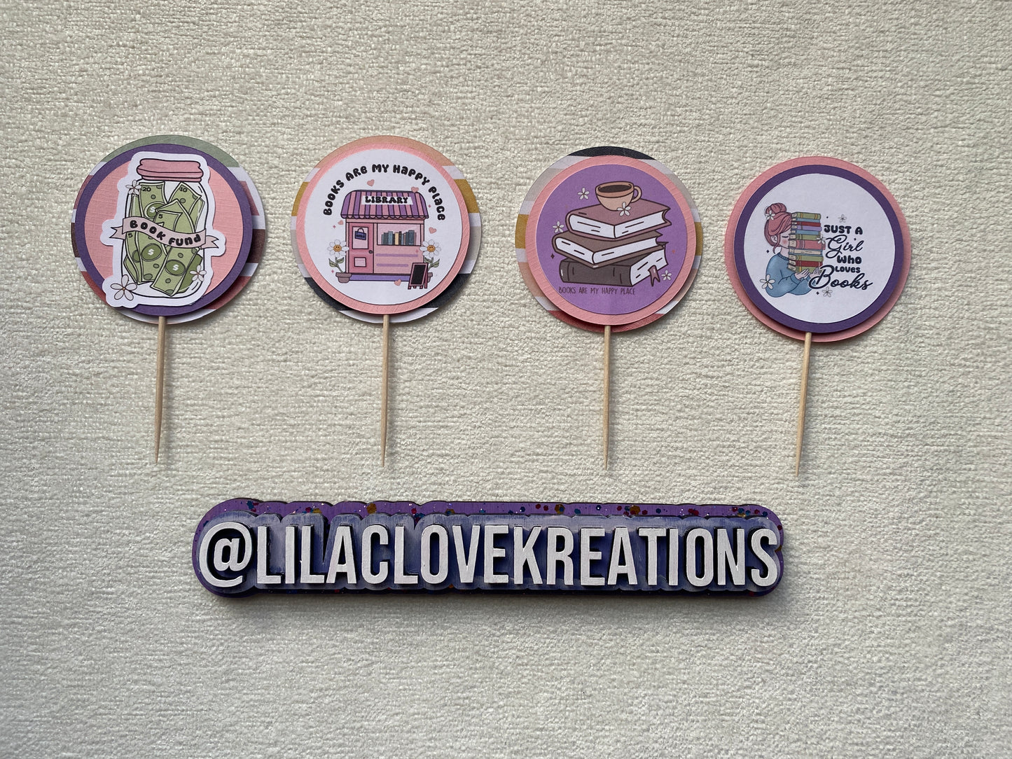 BOOK LOVER CUPCAKE TOPPERS