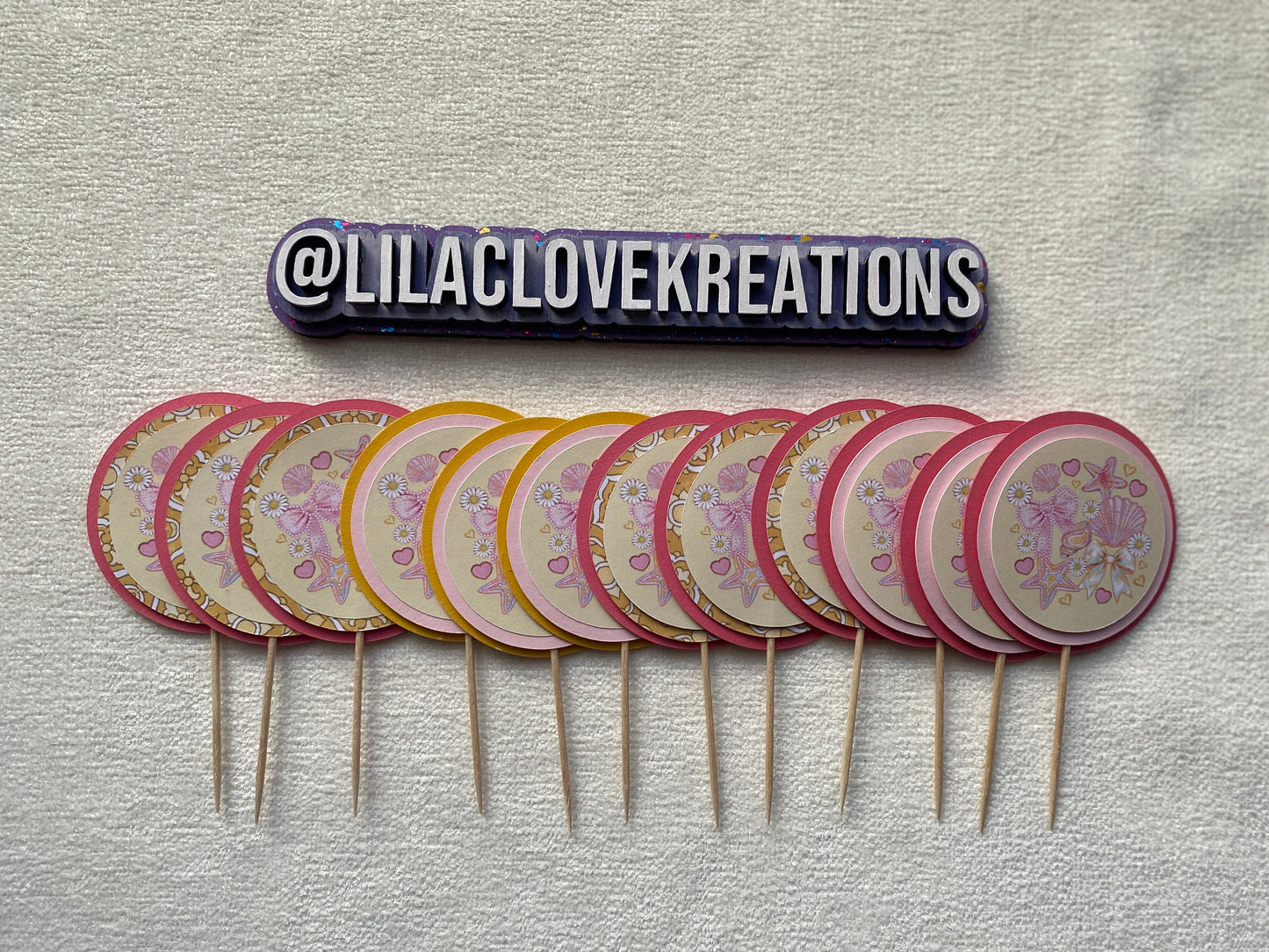 BOWS AND PEARLS CUPCAKE TOPPERS