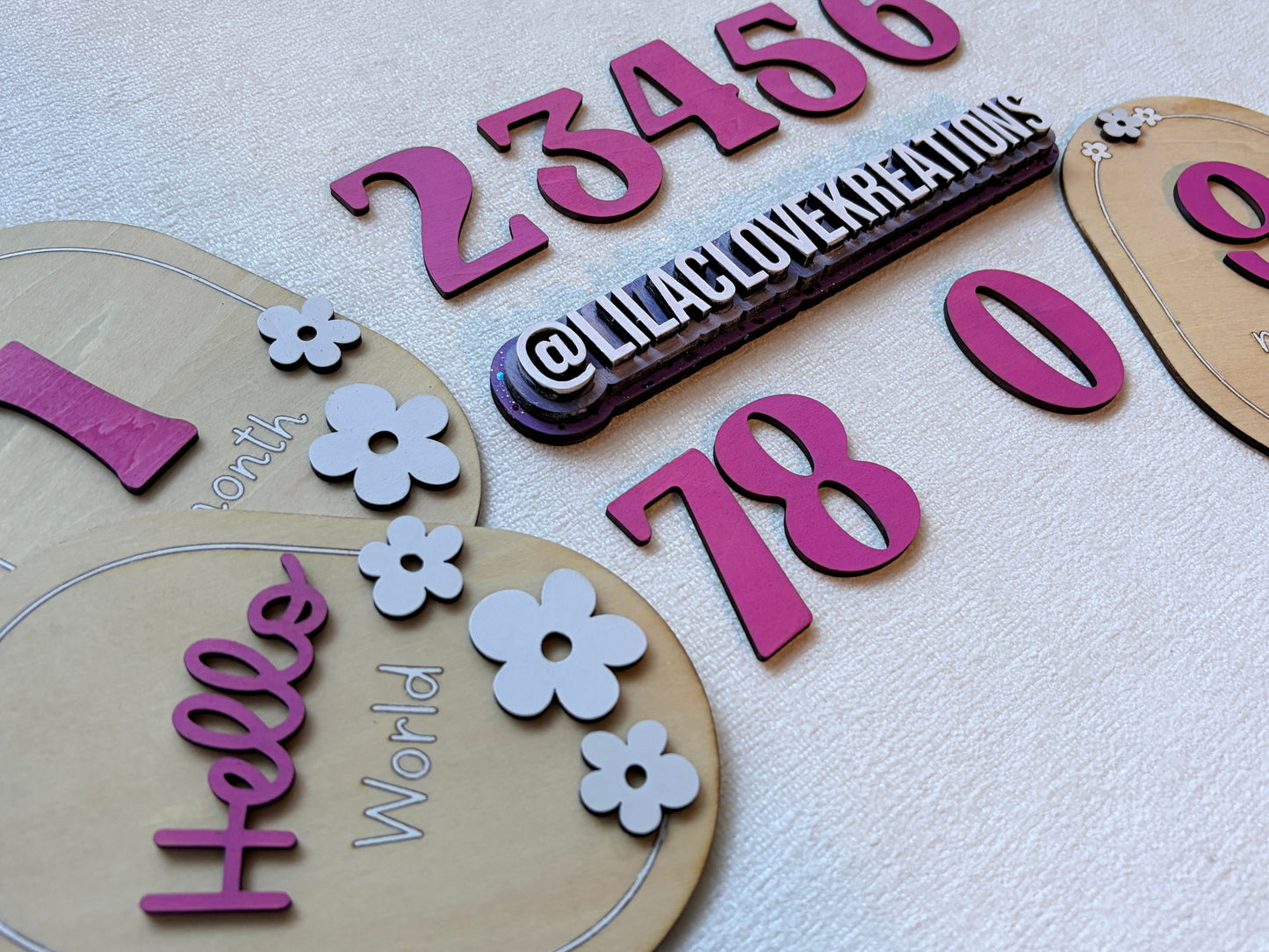 FLORAL BABY MILESTONE MARKERS