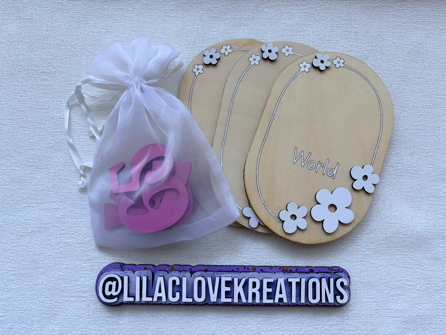 FLORAL BABY MILESTONE MARKERS