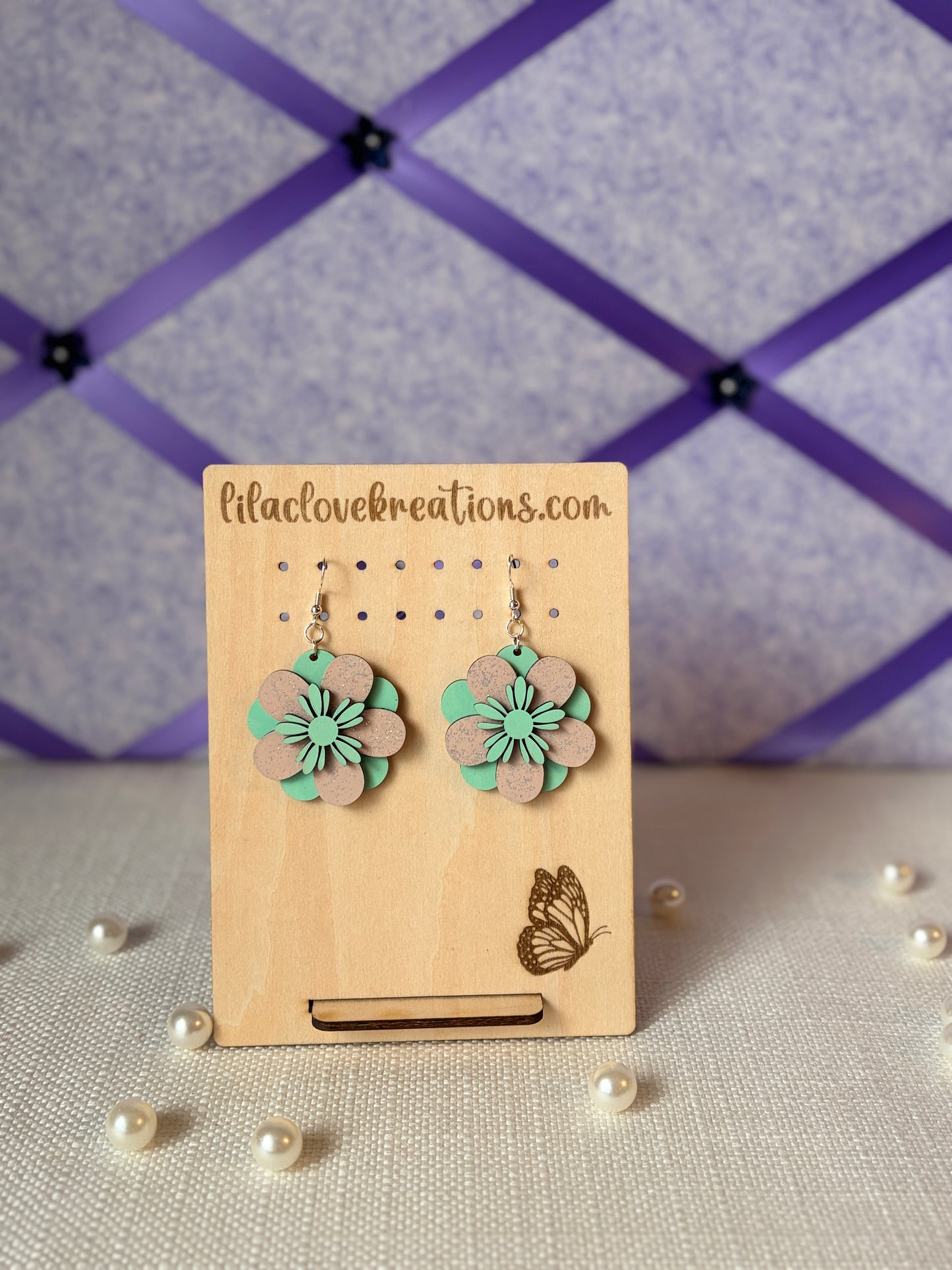 LAYERED OCEANSIDE FLOWER DROP EARRINGS